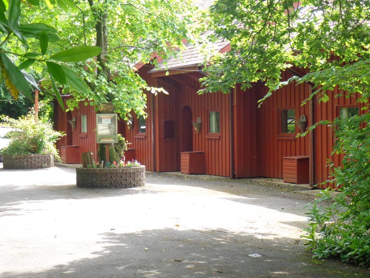 28 Yew Lodge แอมรอธ ภายนอก รูปภาพ